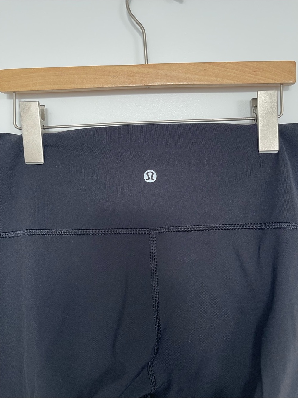 lululemon Wunder Under Hi-Rise 1/2 Tight 17" - Picture 5 of 7